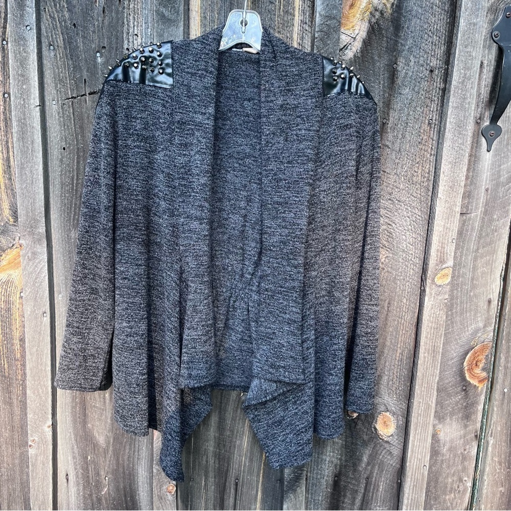 Carol Rose Gray Open Cardigan - Picture 1 of 6